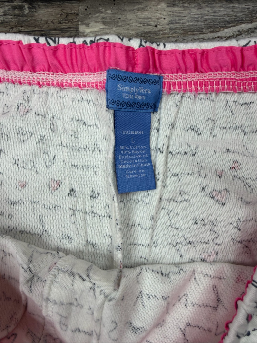Simply Vera Wang Pajama Set NWT Size L Pink Heart Script Sleepwear Matching Set - Picture 13 of 14